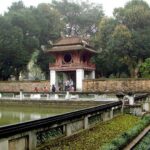 visitare-il-tempio-della-letteratura-di-hanoi