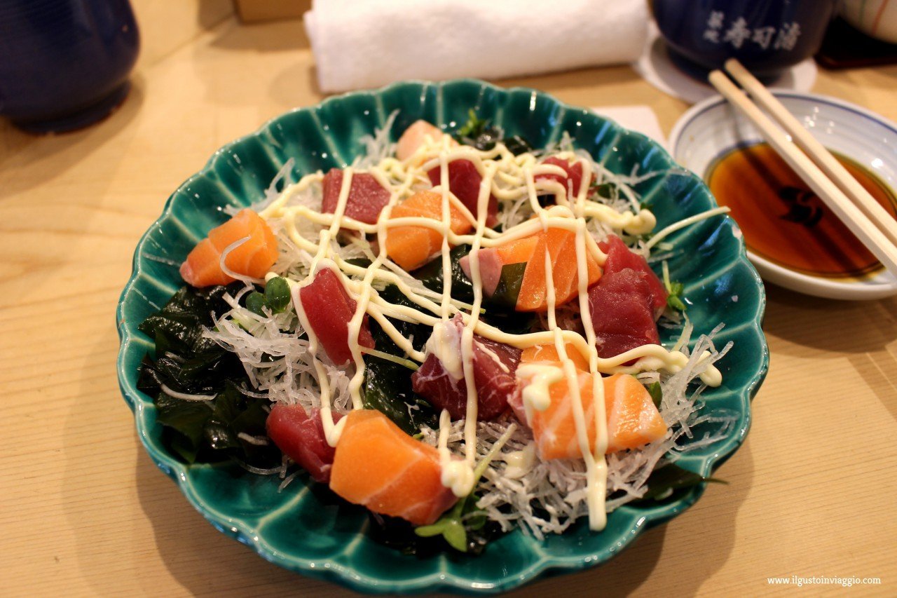 insalata di sashimi, sashimi, cosa mangiare in giappone