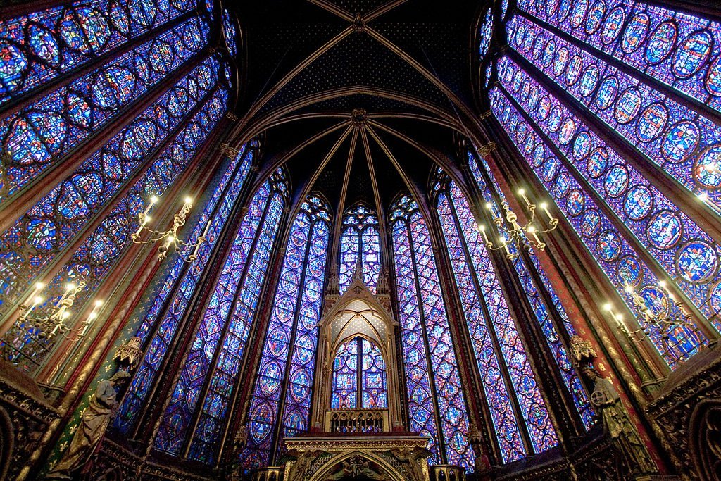 visitare la sainte chapelle di parigi, abside sainte chapelle, vetrate sainte chapelle parigi